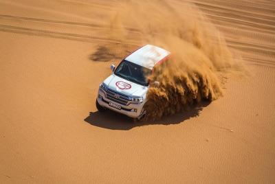 Safari de Fósiles y Camel Rock con Sandboarding, Camel Ride y VIP