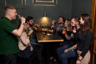 Experiencia de degustación de cerveza checa privada