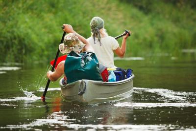 Desde Praga: excursión de un día en canoa por el río Moldava