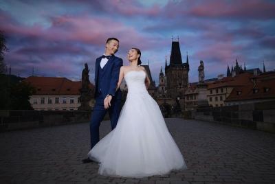 Sesión de fotografía privada para parejas en Praga
