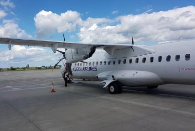 Traslado compartido para salidas: del hotel de Praga al aeropuerto de Praga