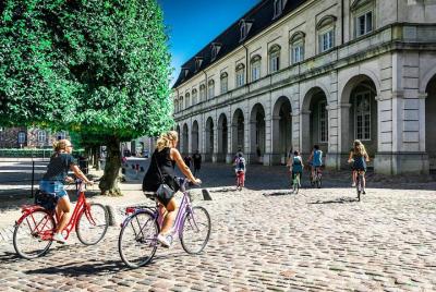 Copenhague completa en bicicleta