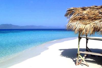 Crucero en catamarán Cayo Arena desde Puerto Plata con almuerzo