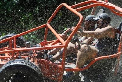 Tour en Buggy por el Campo Dominicano Tour en Buggy por el Campo Dominicano