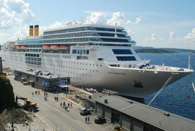 Traslados privados al aeropuerto: CPH del aeropuerto de Copenhague al puerto de cruceros de Copenhague