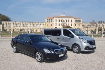 Hotel de Copenhague / dirección al puerto de Copenhague: traslado privado en coche