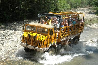 Mega Truck Extreme de Puerto Plata