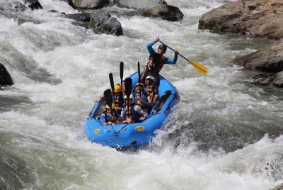 Rafting en el río