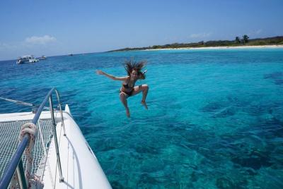 Crucero en catamarán Prestige a la isla Catalina