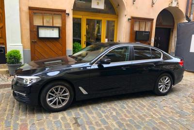 ¡Intenta encontrar tu mejor que nosotros! Traslado al aeropuerto en Punta cana APT-HTL (PUJ)