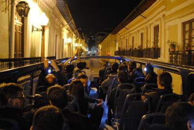 Recorrido nocturno por Quito con tiempo libre en La Ronda