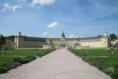 Paseo a pie por Karlsruhe Paseo a pie por Karlsruhe