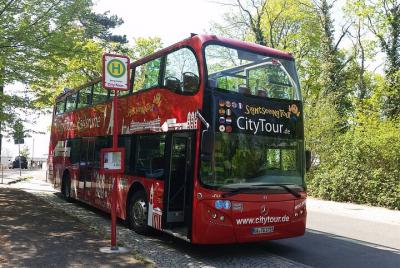 City Tour Karlsruhe en un autobús de dos pisos City Tour Karlsruhe en un autobús de dos pisos