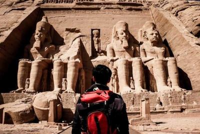 viaje compartido a Abu Simbel - 1 día solo en coche con personas