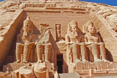 Tour privado de un día a Abu Simbel desde Asuán