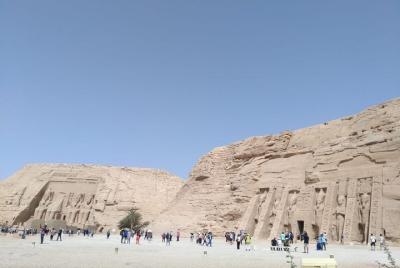 Excursión de un día a Abu Simbel desde Asuán en autobús