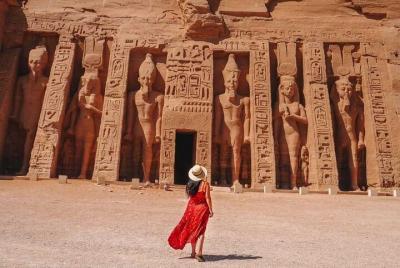 Tour privado a Abu Simbel desde Asuán en automóvil privado