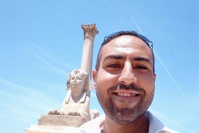 Tour privado: pirámides de Giza, esfinge, museo egipcio, bazar Kh