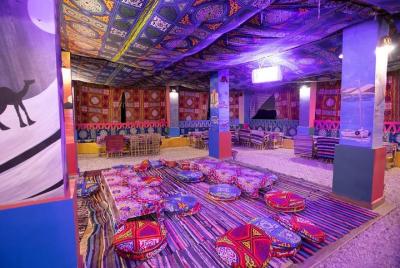 Cena nubia en el pueblo nubio