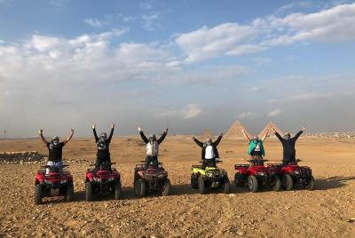Desert Safari en Quad Bike alrededor de las pirámides