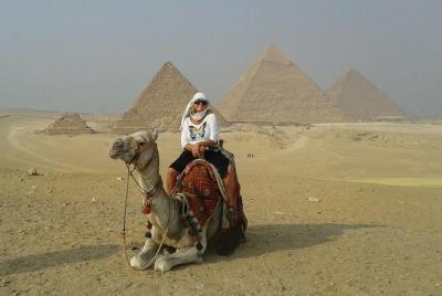 Excursión privada de medio día a las pirámides de Gran Giza y la 