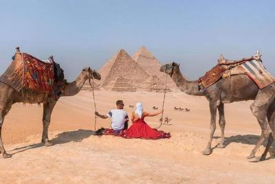  Visita guiada a las pirámides de Giza y la gran Esfinge. con alm