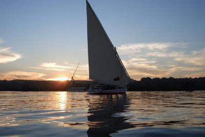 Crucero de Felucca en el Nilo desde El Cairo
