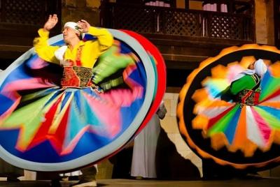 Al Tanoura, grupo de danza de herencia egipcia en El Cairo