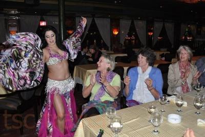 Crucero con cena por el Nilo en El Cairo con danza del vientre y 