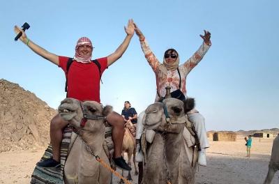 Día completo en el desierto Safari Quad Bike y Dune Buggy desde H