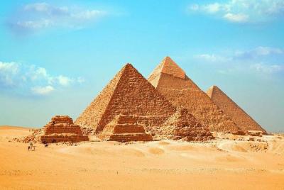 Desde Hurghada: tour destacado de todo el día por El Cairo y Giza