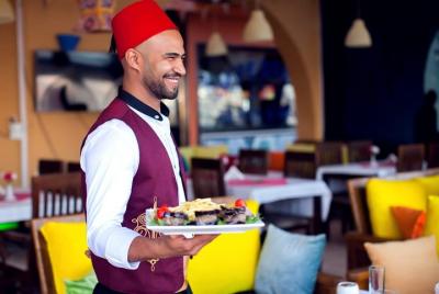 Hurghada City Tour con cena romántica libanesa