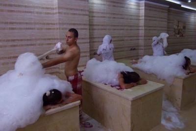 Cleopatra Hamam & Masaje & Sauna. Jacuzzi. Baño de vapor. - Hurgh