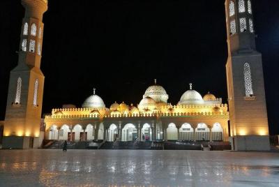 City Tour nocturno con transporte privado- Hurghada