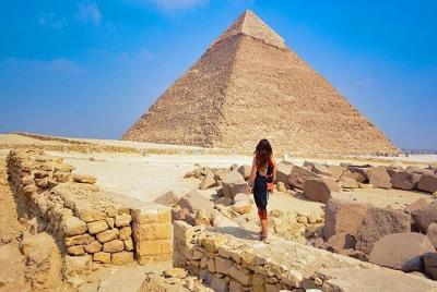 Excursión de un día desde Sharm El-Shikh a El Cairo en autobús