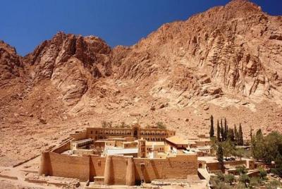 S T. MONASTERIO Y MONTAJE DE CATHRINE SINAI DESDE SHARM El SHEIKH (SALIDA DEL SOL) S T. MONASTERIO Y MONTAJE DE CATHRINE SINAI DESDE SHARM El SHEIKH (SALIDA DEL SOL)