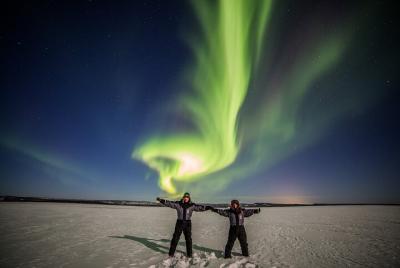 Auroras boreales de Kittila en moto de nieve con barbacoa Auroras boreales de Kittila en moto de nieve con barbacoa
