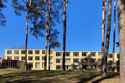 Excursión: Bauhaus, Patrimonio de la Humanidad y Topografía del poder con un historiador Excursión: Bauhaus, Patrimonio de la Humanidad y Topografía del poder con un historiador