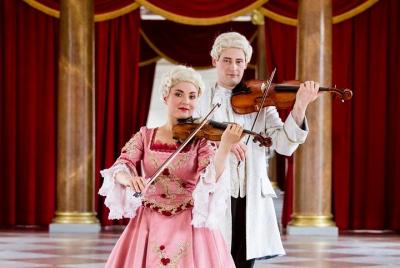 Velada en el palacio de Charlottenburg, cena y concierto de la Orquesta Residente de Berlín Velada en el palacio de Charlottenburg, cena y concierto de la Orquesta Residente de Berlín