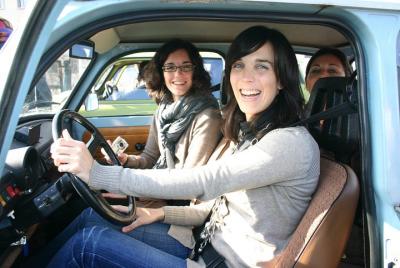 Recorrido autónomo en Trabi por Berlín con guía Recorrido autónomo en Trabi por Berlín con guía