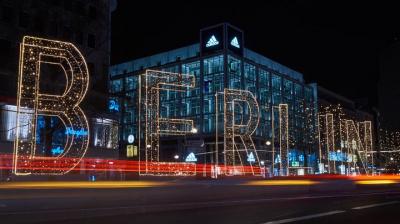 Tours nocturnos en Berlín por parte de los lugareños: privados y personalizados, vea la ciudad sin guión Tours nocturnos en Berlín por parte de los lugareños: privados y personalizados, vea la ciudad sin guión