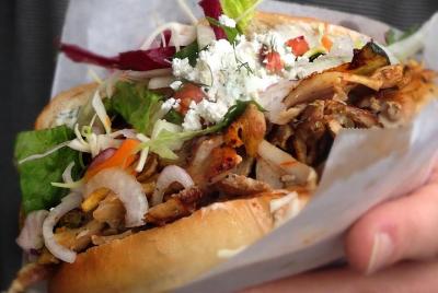 El Dönerkebab: descubra cómo cambió Alemania en un recorrido a pie de audio El Dönerkebab: descubra cómo cambió Alemania en un recorrido a pie de audio