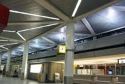 Traslado privado para salidas desde el aeropuerto de Berlín Traslado privado para salidas desde el aeropuerto de Berlín