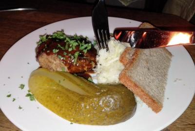 Visita culinaria a la ciudad a través del viejo Berlín Visita culinaria a la ciudad a través del viejo Berlín
