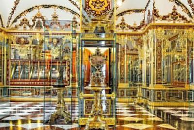 Nueva bóveda verde con guía con licencia