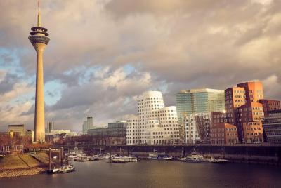 Excursión privada a pie por Dusseldorf Excursión privada a pie por Dusseldorf