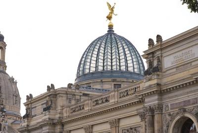 Traslado privado al aeropuerto: de Dresde al aeropuerto internacional de Dresde (DRS)