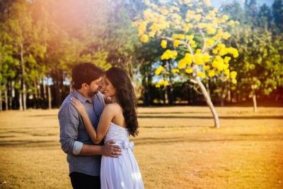 Sesión privada de fotos con un fotógrafo local en Frankfurt Sesión privada de fotos con un fotógrafo local en Frankfurt