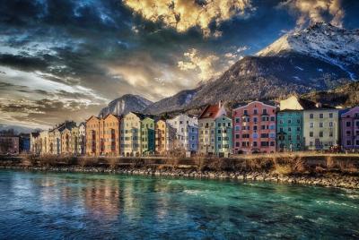Excursión privada a Innsbruck y Swarovski Crystal World desde Füssen