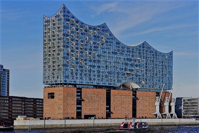 Explore la Elbphilharmonie de Hamburgo de una manera lúdica: moderna e individual